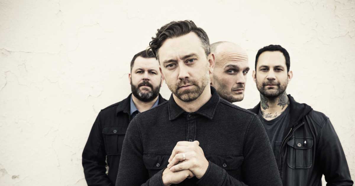 Rise Against sobe ao palco do Rock in Rio 2026 com instrumentos emprestados