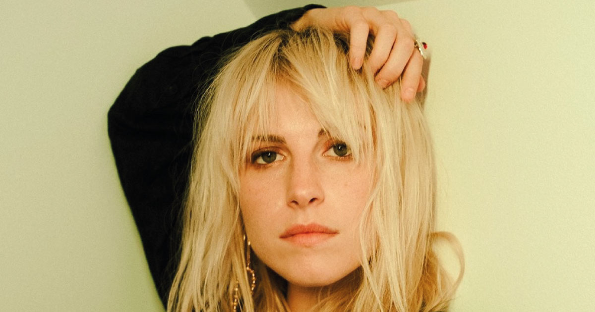 Hayley Williams, do Paramore, lança novo EP do projeto Power Snatch