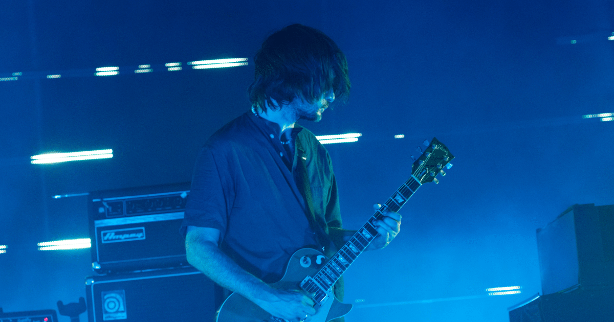 Jonny Greenwood admite que se sentia “desajeitado e preguiçoso” como guitarrista no início do Radiohead