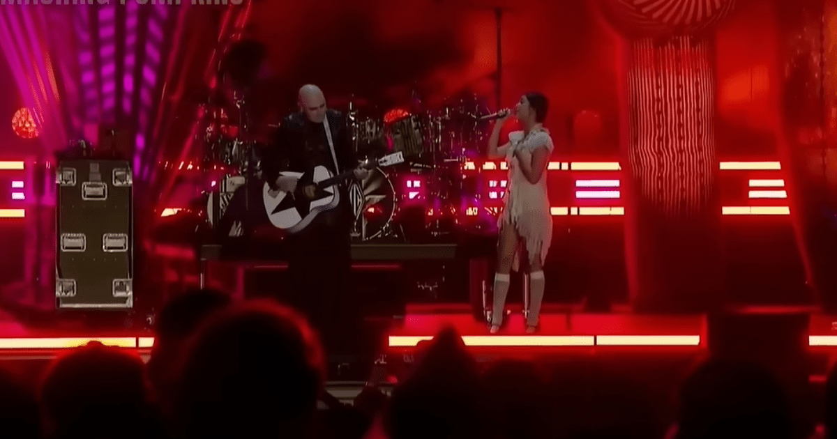 Billy Corgan, do Smashing Pumpkins, elogia Olivia Rodrigo: “Ela é incrível, sua voz é incrível”